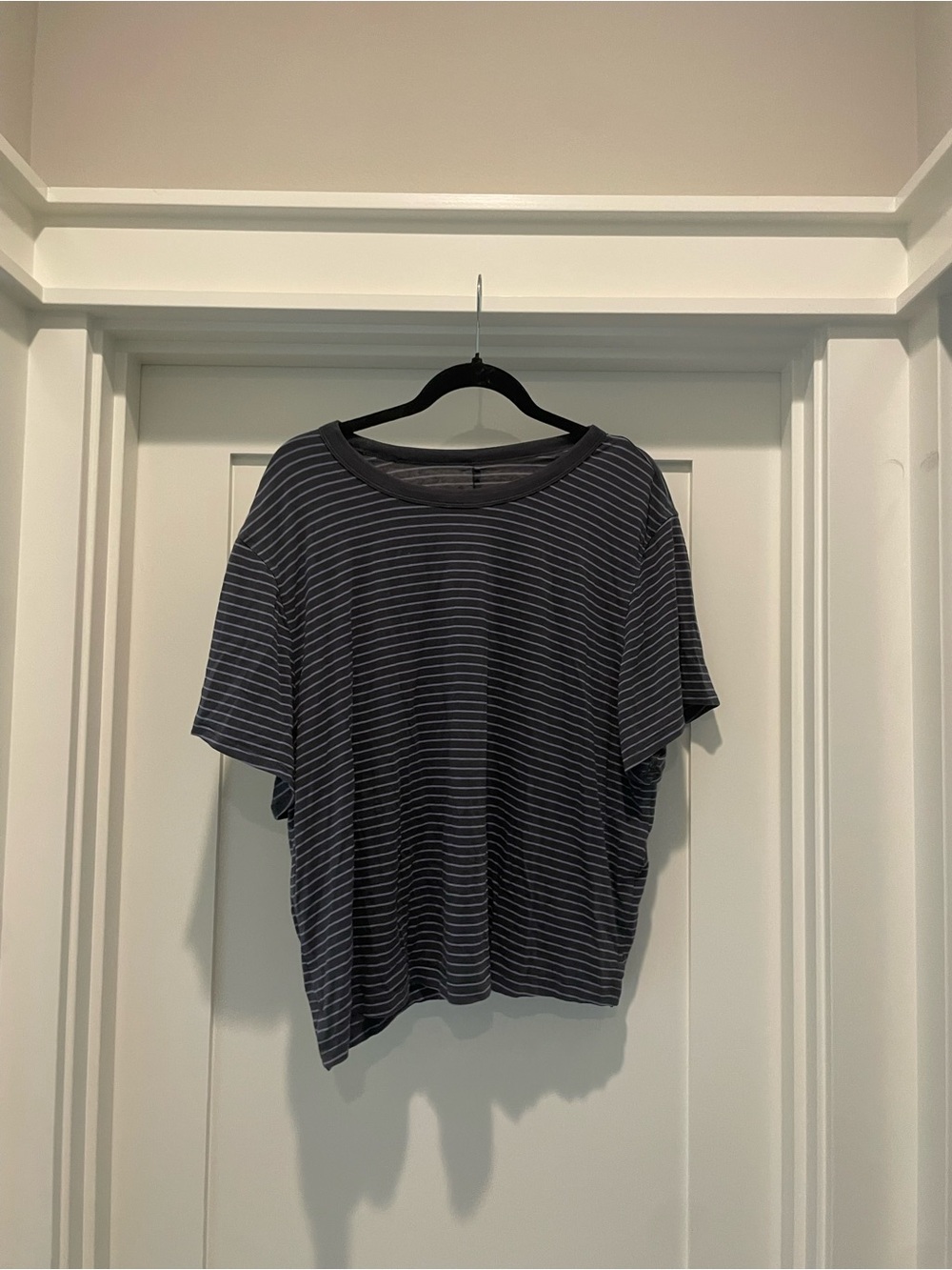 Lululemon t shirt